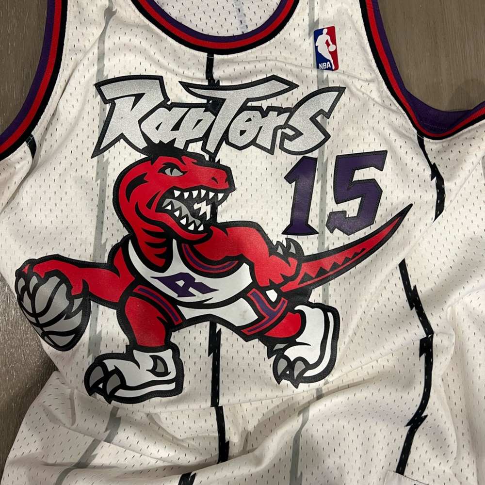 Like new Toronto Raptors Vince Carter jersey